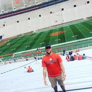 Meet your Posher, Ethan